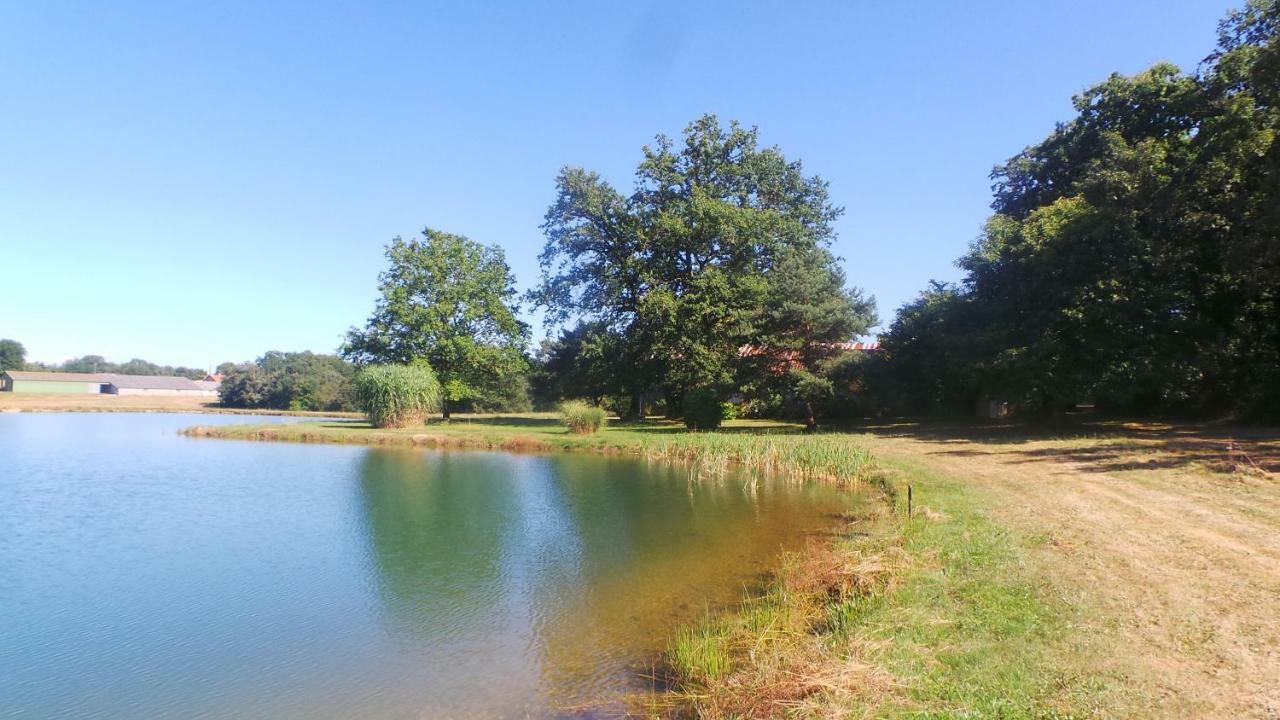 Les Cabanes De Rouffignac Villa Eksteriør billede